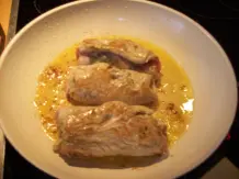 Kräuter-Putenrouladen mit Schmortomaten