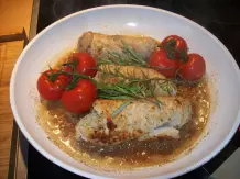Kräuter-Putenrouladen mit Schmortomaten