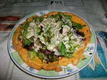 Eieromelette mit Salat-Topping