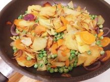 Vegetarische Gemüsepfanne - einfach, sättigend & lecker