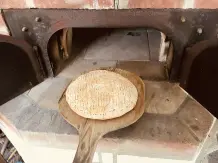 Türkisches Fladenbrot mit Sesam