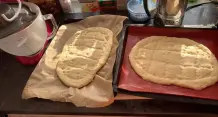 Türkisches Fladenbrot mit Sesam