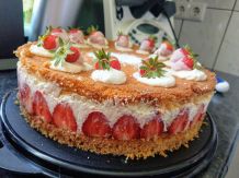 Erdbeer-Käse-Sahnetorte