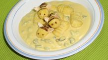 Kartoffel-Grieß-Gnocchi mit Blütenpollen-Quarkspeise