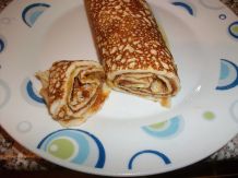 Eierpfannkuchen mit Möhrchenfüllung