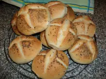 Knusprige Weizenbrötchen, auch für Anfänger einfach zu machen
