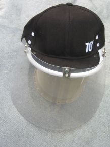 Coronaschutz-Baseball-Cap mit Visierschild aus Plexiglas
