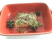 Gebackener Feta mit Mango-Chutney & Sesam