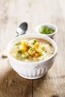 Schnelle Möhren-Senf-Suppe