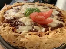 Spaghetti-Bolognese-Torte