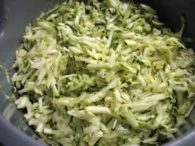 Gemüse-Omelett mit Zucchini und Paprika