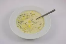 Schnelle Lauch-Käse-Suppe mit Hackfleisch