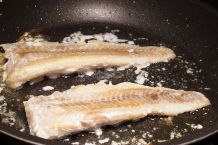 Salz gegen Küchengeruch nach dem Fischbraten