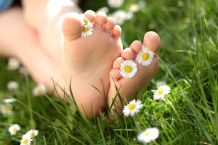 Self-Care mit Ina: Gänseblümchen – Liebesorakel und Nährstoffbombe