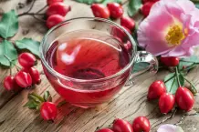 Hagebutte: Heimisches Superfood für ein starkes Immunsystem