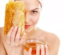 Honig für die Haut und Haare