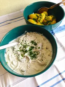 Marinierte Heringe mit Pellkartoffel