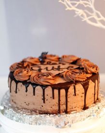Einfache Schokoladensahnetorte