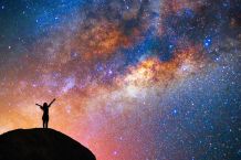 “Warum sieht man von anderen Planeten das Universum, ... "