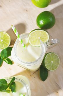 Brasilianische Limonade (Limonada Suíça)