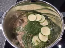 Zucchini einkochen - so geht's richtig