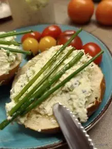 Frischkäse mit Kräutern selber machen