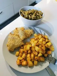 Crispy Chicken mit Kartoffeln aus der Heißluftfritteuse