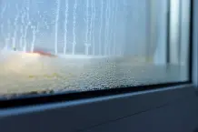 Fenster beschlagen von innen - was tun?