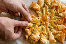 Pizza-Stern mit Blätterteig