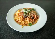 Spaghetti alla Puttanesca - italienisches Originalrezept