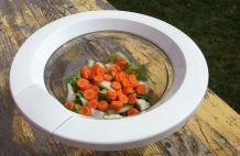Glas von Waschmaschinen Bullauge als Salatschüssel