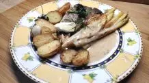 Spargel mit Lachs, Kartoffeln und Zitronensoße