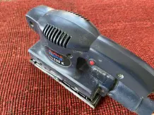 Teppich reinigen ohne Staubsauger - so kannst du gründlich entstauben