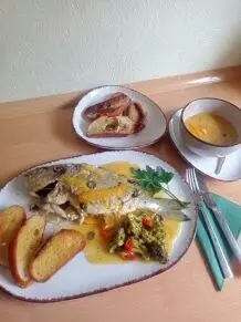 Dorade mit Zitrus-Soße aus der Pfanne