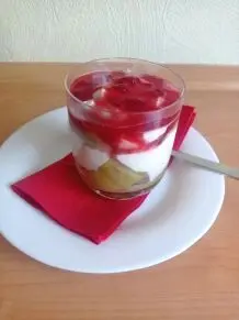 Rhabarber-Quark-Dessert