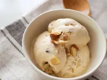 Veganes Vanilleeis selber machen – mit 4 Zutaten