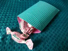 Geschenkverpackung basteln für Bonbons