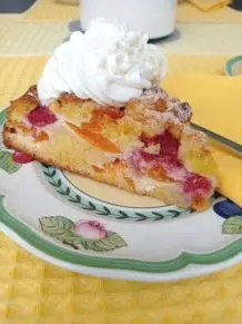 Himbeer-Käsekuchen mit Aprikosen