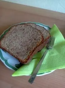 Haselnusskuchen aus der Kastenform
