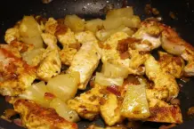 Putenpfanne mit Ananas