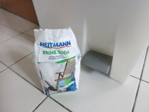 Mülleimer reinigen mit Soda