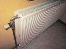 Heizungen wieder weiß mit WC-Schaum