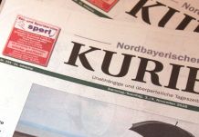 Bügeln mit Zeitungspapier