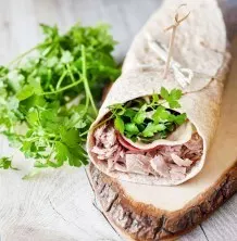 Thunfisch-Wraps mit Käse