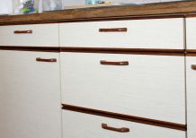 Küchenschränke - hartnäckigen Fettbelag bekämpfen