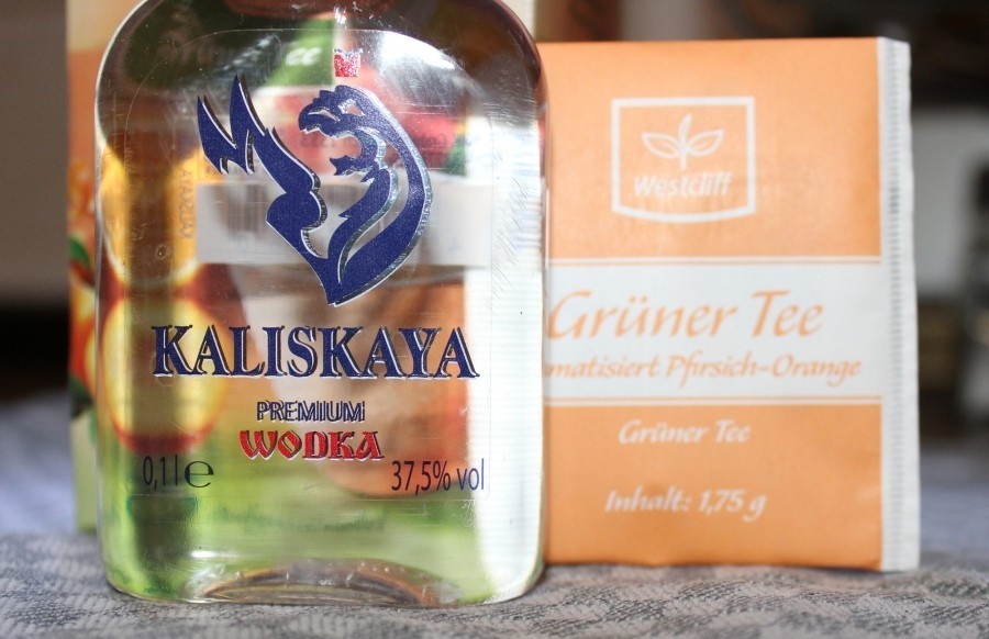 Wer Grünen Tee mag, wird es lieben. (Die Mischung kann ruhig härter sein, der Wodka kommt nicht sehr zum Vorschein.)