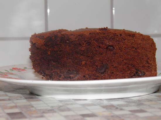 Schokoladenkuchen mit Schokostückchen