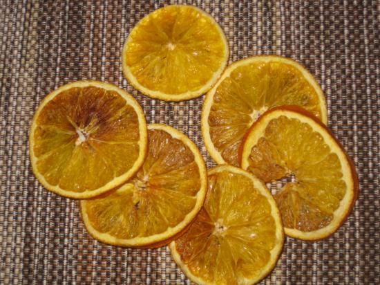 Fertig getrocknete Orangenscheiben