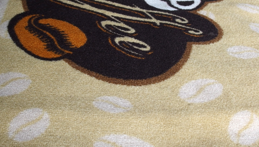Hast du Flecken oder so - versuch es erst mit H²O: Kaffeeflecken aus Textilien oder Teppichböden entfernen. 