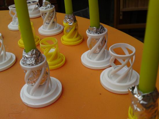 Verschlusskappen als Kerzenhalter